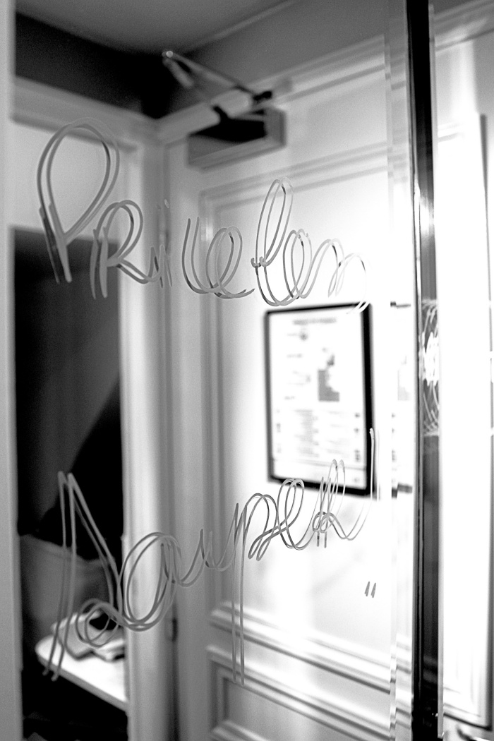 priceless soupers grand pigalle hotel