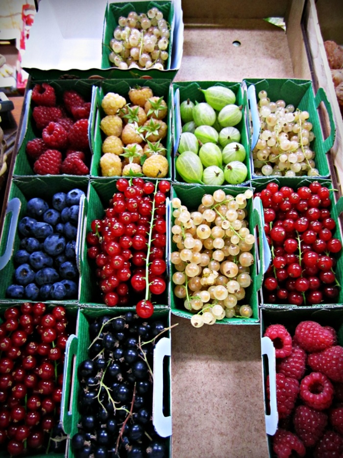 paris market fruit